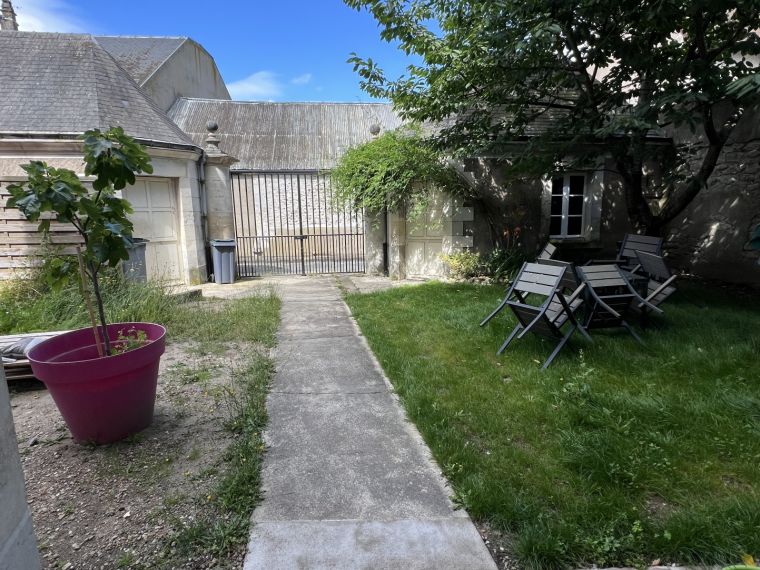 Élégant Appartement F2 au Coeur de Sully-sur-Loire dans un I