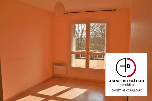 Appartement de Type F3 avec Balcon à Sully-sur-Loire