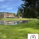 PROCHE SULLY MAGNIFIQUE VILLA AVEC PISCINE COUVERTE SUR UN PARC