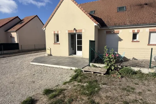 Maison F3 récente avec jardin